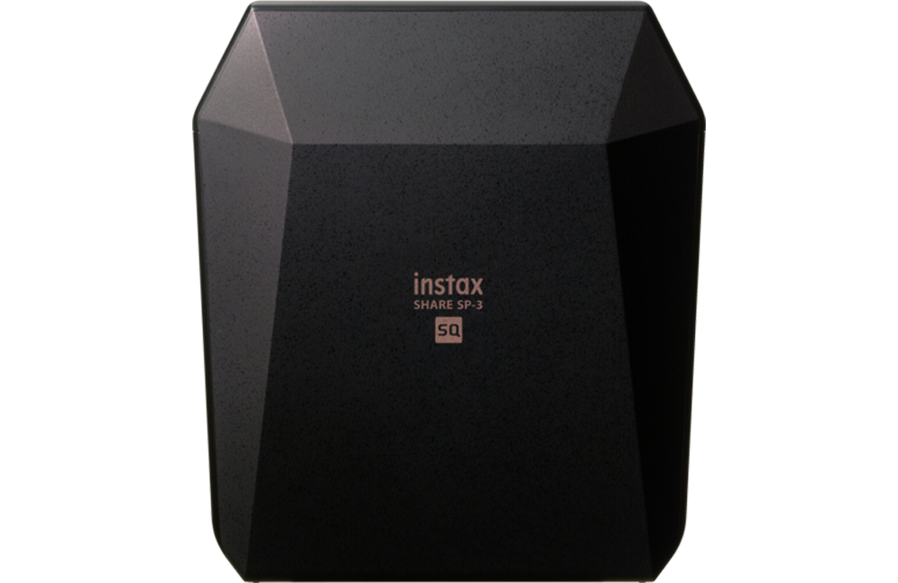 Fujifilm Instax SP-3 is bulky but a great quality mobile printer